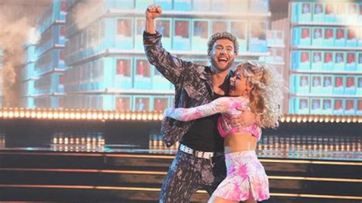 Harry Jowsey Transforms Into Justin Timberlake for ‘DWTS’ Performance – Hollywood Life