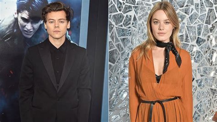 All The Info On Their Breakup – Hollywood Life