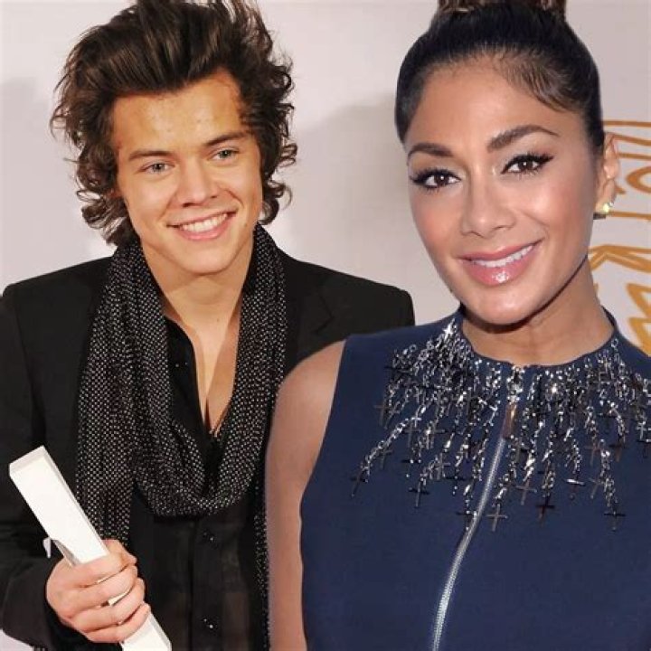 Harry Styles & Nicole Scherzinger Hooked Up? — Secret Fling Happened When 19 – Hollywood Life