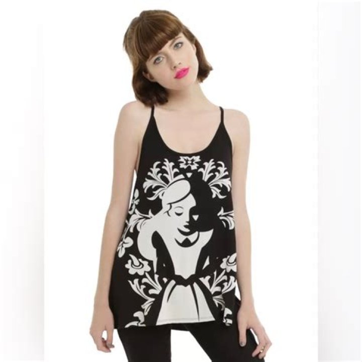 Hot Topic’s Alice Through The Looking Glass Clothes — Get The Fantasy Line – Hollywood Life