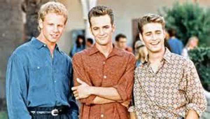 Ian Ziering Teases A New ‘Beverly Hills, 90210’ Reboot — Interview – Hollywood Life