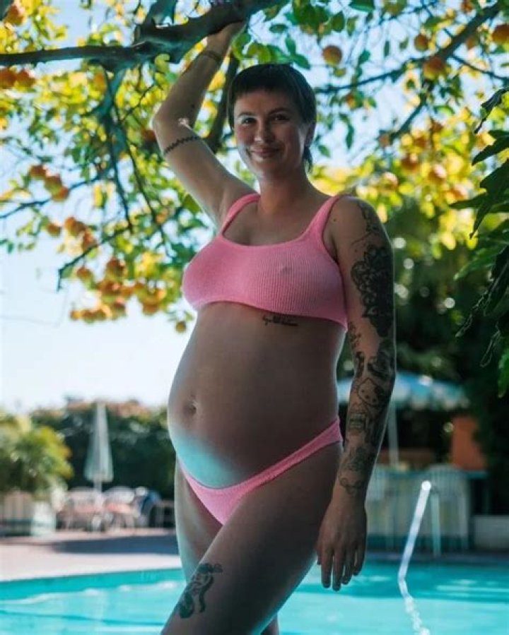 Ireland Baldwin Shows Off Bare Baby Bump In Tiny Pink Bikini: Photos