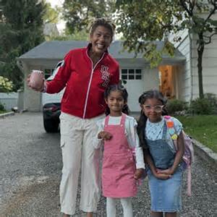 Is Hoda Kotb Gay? Age, Height, Net Worth