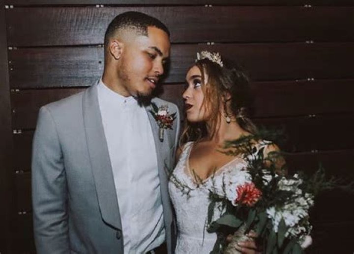 Israel Houghton’s Daughter Mariah Houghton Marriage And Divorce With Byron Rideau