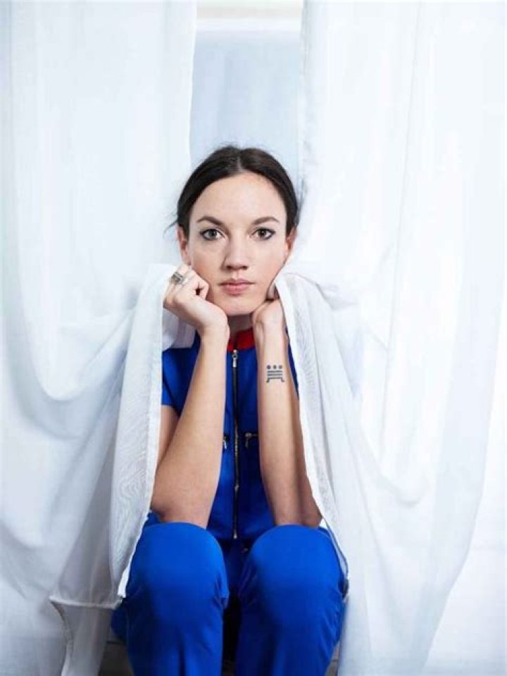 Pics Of The French Singer – Hollywood Life