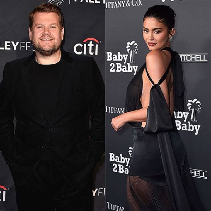 James Corden Strips Down Naked In Kylie Jenner’s Office Bathroom – Hollywood Life