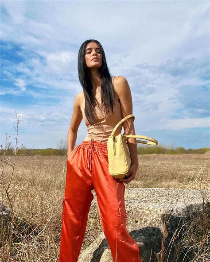 Jaslene Gonzalez Height, Weight, Net Worth, Age, Birthday, Wikipedia, Who, Nationality, Biography