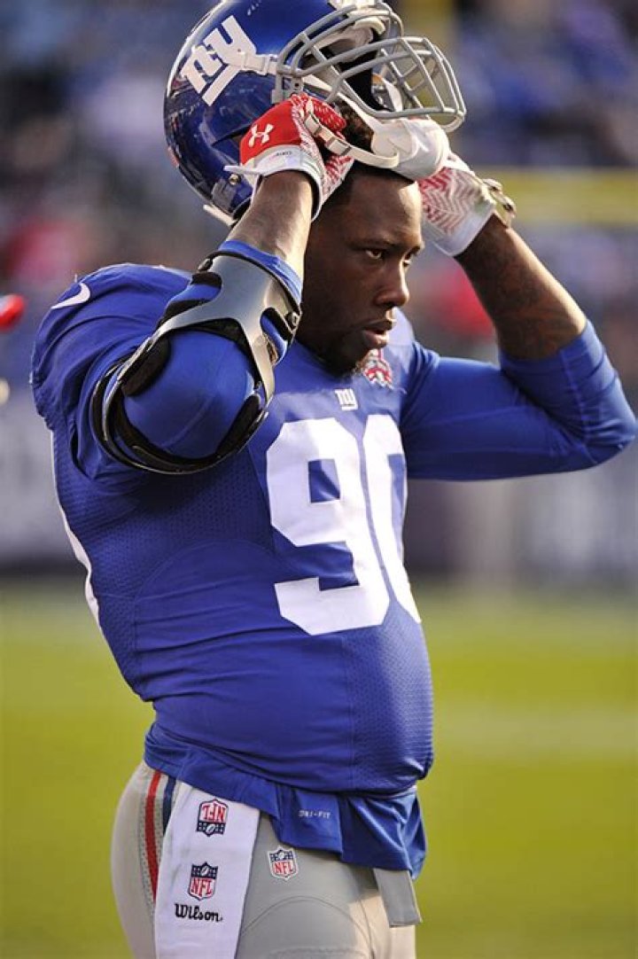 Jason Pierre-Paul Has Finger Amputated After Fireworks Accident – Hollywood Life