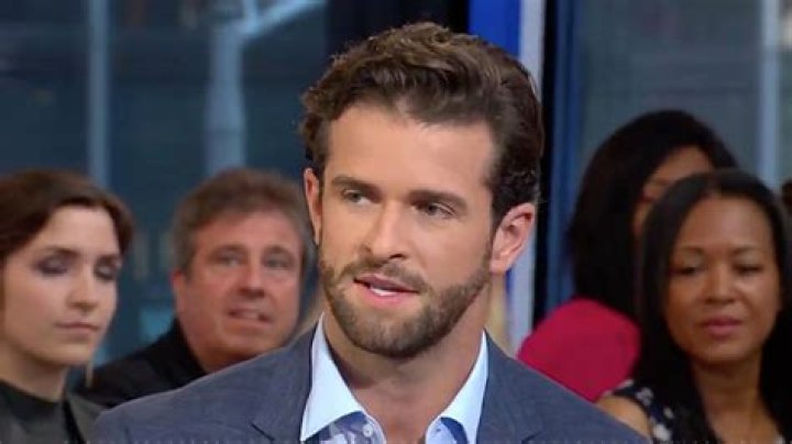 He Reacts On ‘GMA’ – Hollywood Life