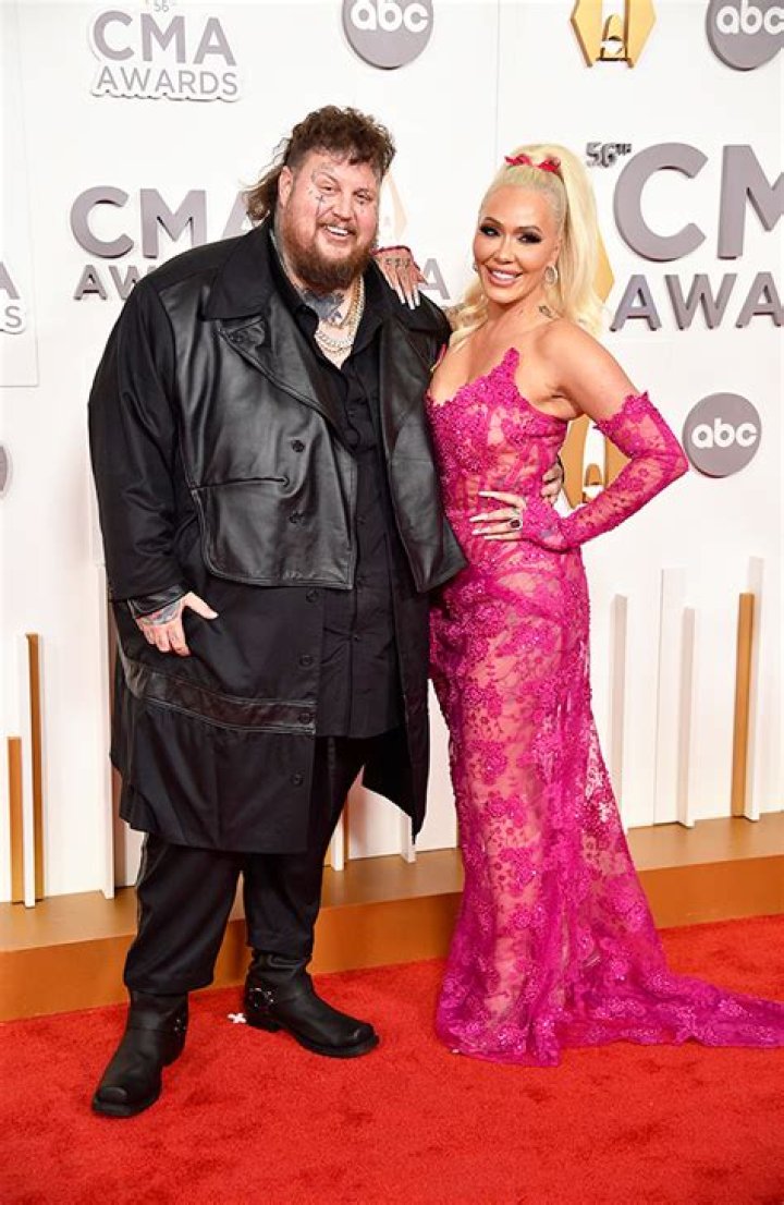 Facts About Bunnie XO – Hollywood Life