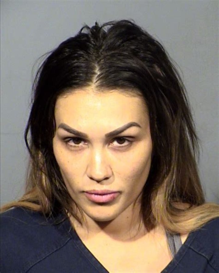 See Pic After She Was Arrested For Alleged Assault – Hollywood Life