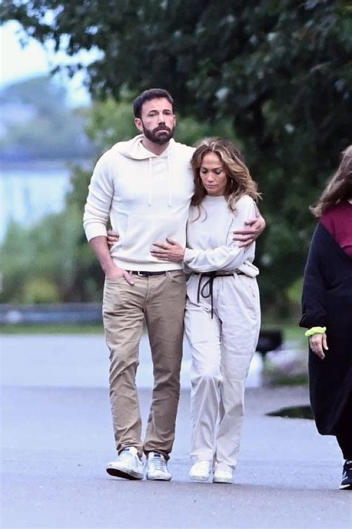 Jennifer Lopez’s Friends ‘Amazed’ By How Much Ben Affleck Romance Has ‘Transformed’ Her