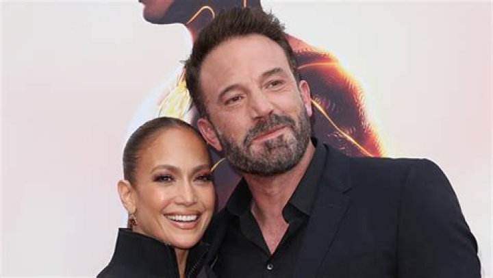 Jennifer Lopez Enjoys McDonald’s Fast Food With Husband Ben Affleck at L.A. Drive-Through: Photos