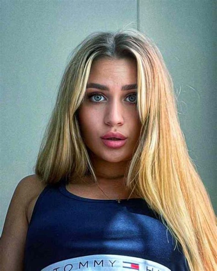 Jessica Hogan Crum Height, Weight, Net Worth, Age, Birthday, Wikipedia, Who, Instagram, Biography