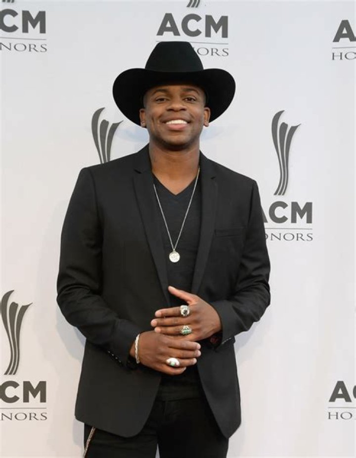 Jimmie Allen: Pics Of The Country Singer