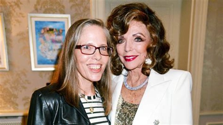 Joan Collins & Daughter Katy Hug At A Spa In Rare Photo – Hollywood Life