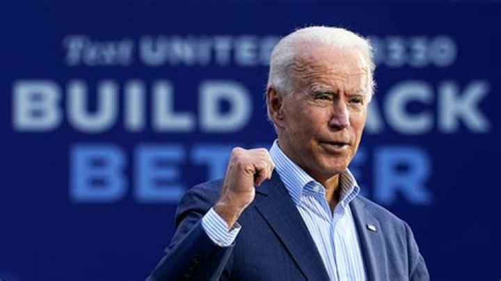 Taylor Swift, Hailey Baldwin & More – Hollywood Life