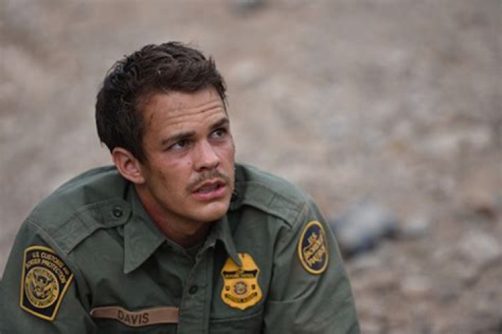 Johnny Simmons — PICS