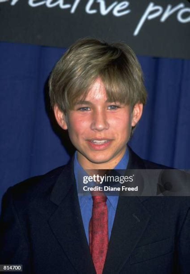 See Pics Of The Former Child Actor – Hollywood Life