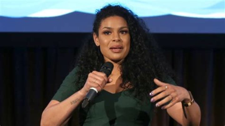 Jordin Sparks Gets A Nose Ring — Love Or Loathe?