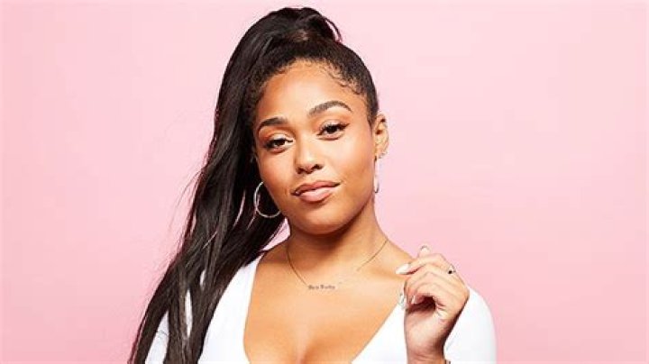 Jordyn Woods Shows Off Her Twerking Skills In Her Pajamas While Ringing In The New Year — Watch