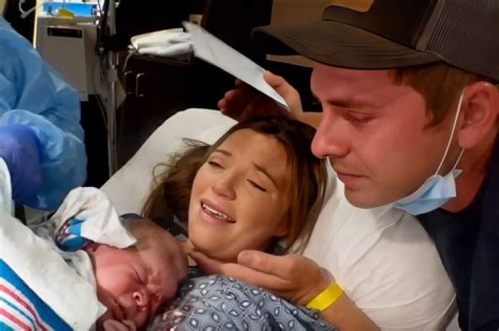 Reality Star Gives Birth To 2nd Child – Hollywood Life