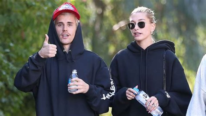 Justin Bieber & Hailey Baldwin Enjoy A Hike After Selena Gomez Drama – Hollywood Life