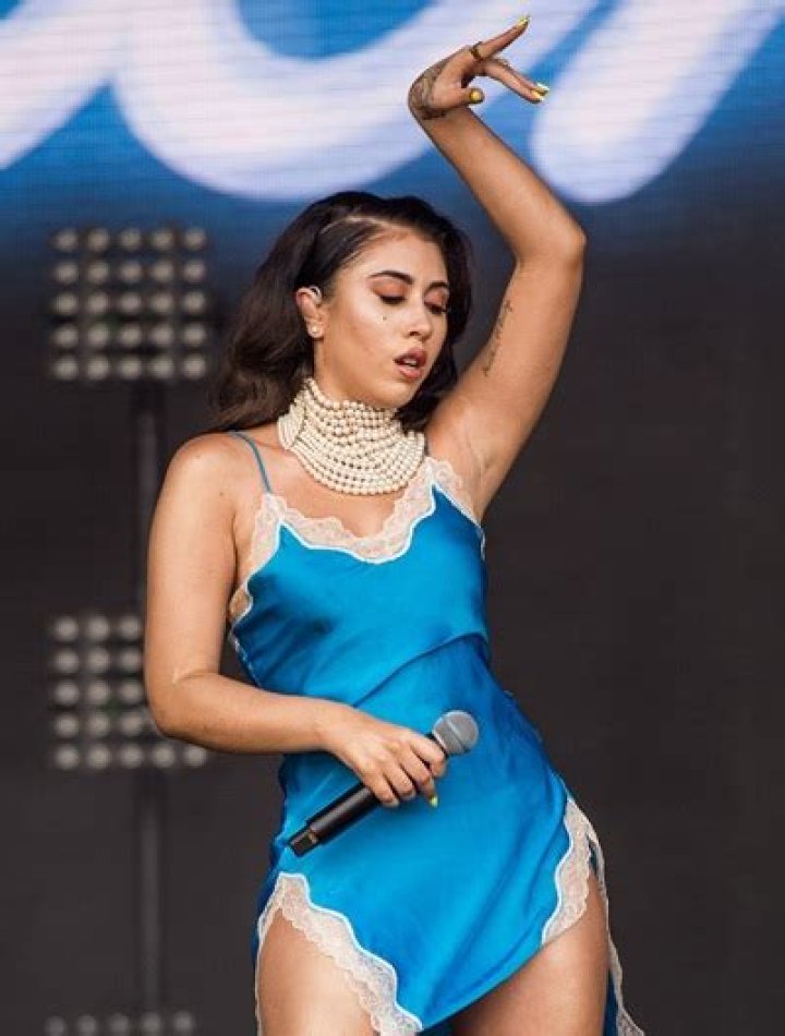 Kali Uchis Height Weight Bra Size Age Body Measurements Facts Family