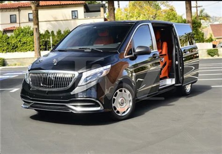 Kanye West’s $400K Custom Mercedes-Benz Minivan – Photos – Hollywood Life