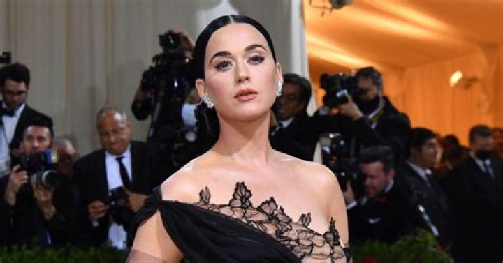 Katy Perry’s Met Gala 2018 Dress — Photos