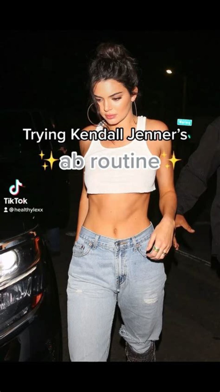 Kendall Jenner’s Ab Workout — Crop Top Confidence – Hollywood Life