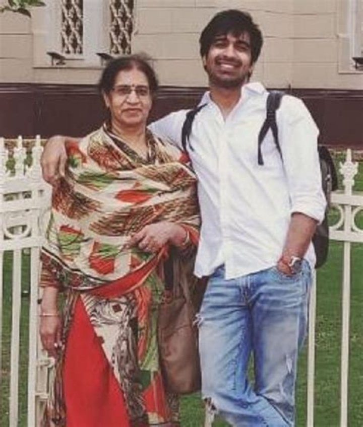 Keshav Sadhna Height, Weight, Net Worth, Age, Birthday, Wikipedia, Who, Instagram, Biography