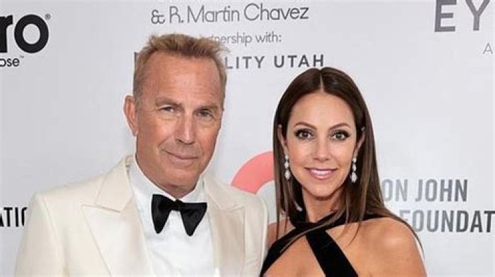 Kevin Costner’s Wife Christine Baumgartner In Santa Barbara Amid Split – Hollywood Life