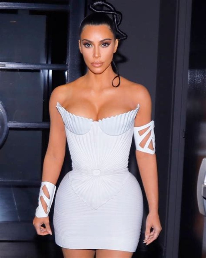 Kim Kardashian Models Sexy Cutout Nightgown From SKIMs Sleepwear Collection — Watch