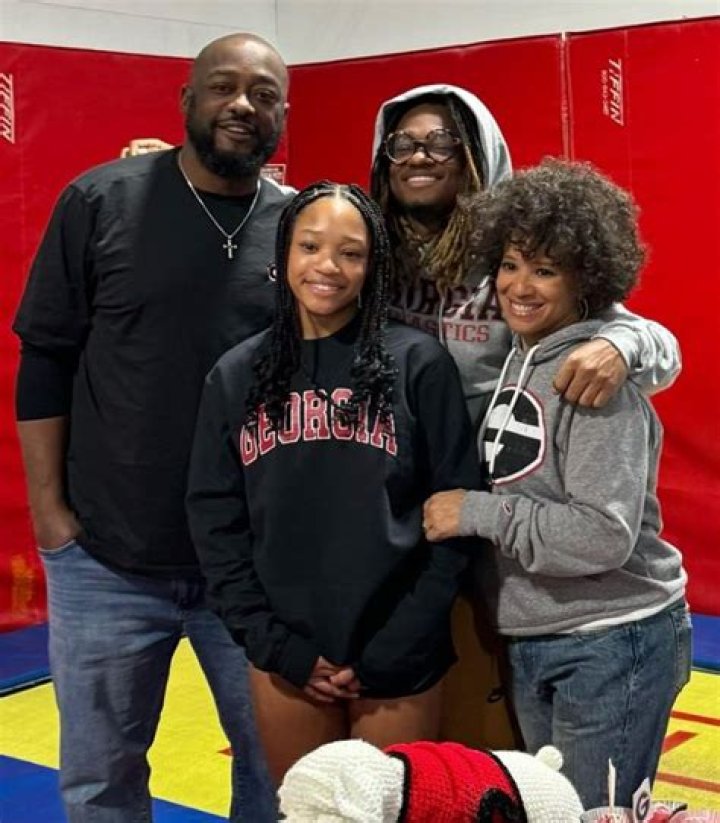 Kiya Winston is Fashion Designer and Mike Tomlin’s Wife [ Updated-2022]