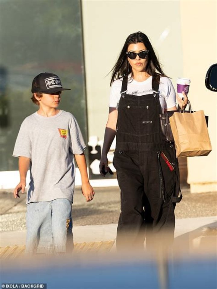 Kourtney Kardashian Cuddles With Son Reign, 6, In New Pics Amid Travis Barker Romance