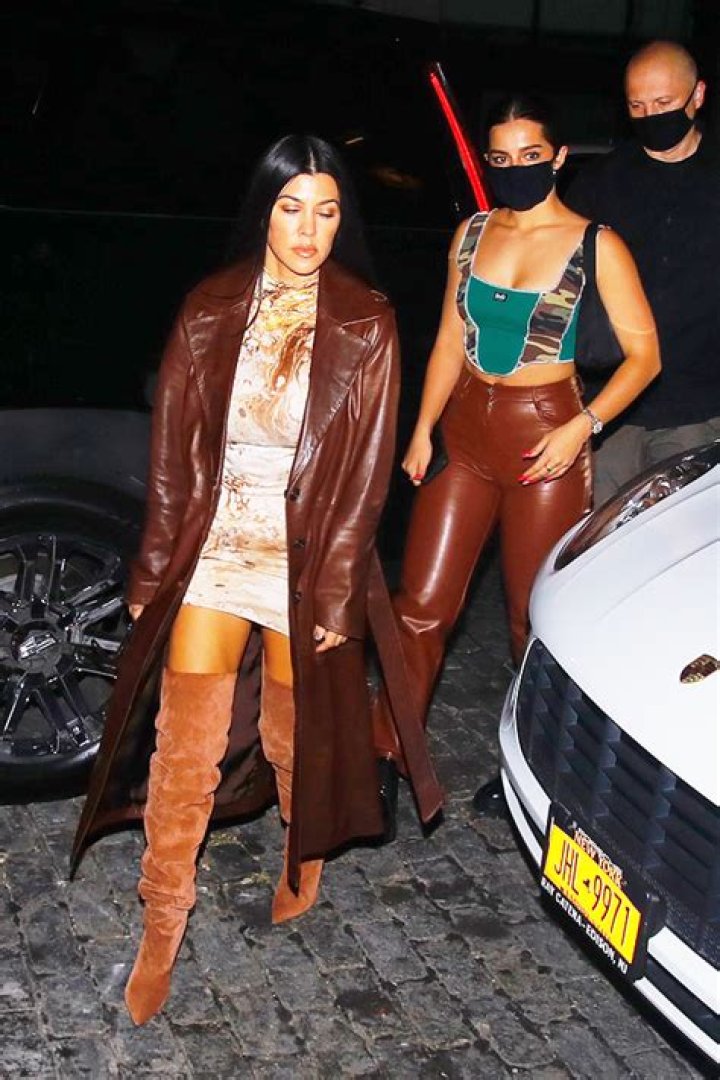 Kourtney Kardashian Joins ‘She’s All That’ Movie Reboot With Addison Rae – Hollywood Life