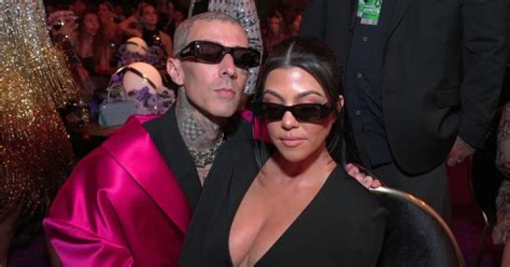 Kourtney Kardashian Surprises Travis Barker With Halloween Decorations – Hollywood Life