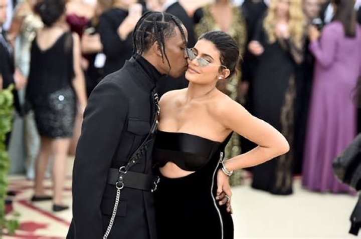 Kylie Jenner & Travis Scott: Their ‘Complex’ Relationship Status Revealed After PDA-Filled Gala
