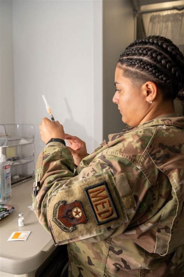 Khloe Kardashian Prays Lamar Odom’s Health Crisis Will Be A ‘Reality Check’