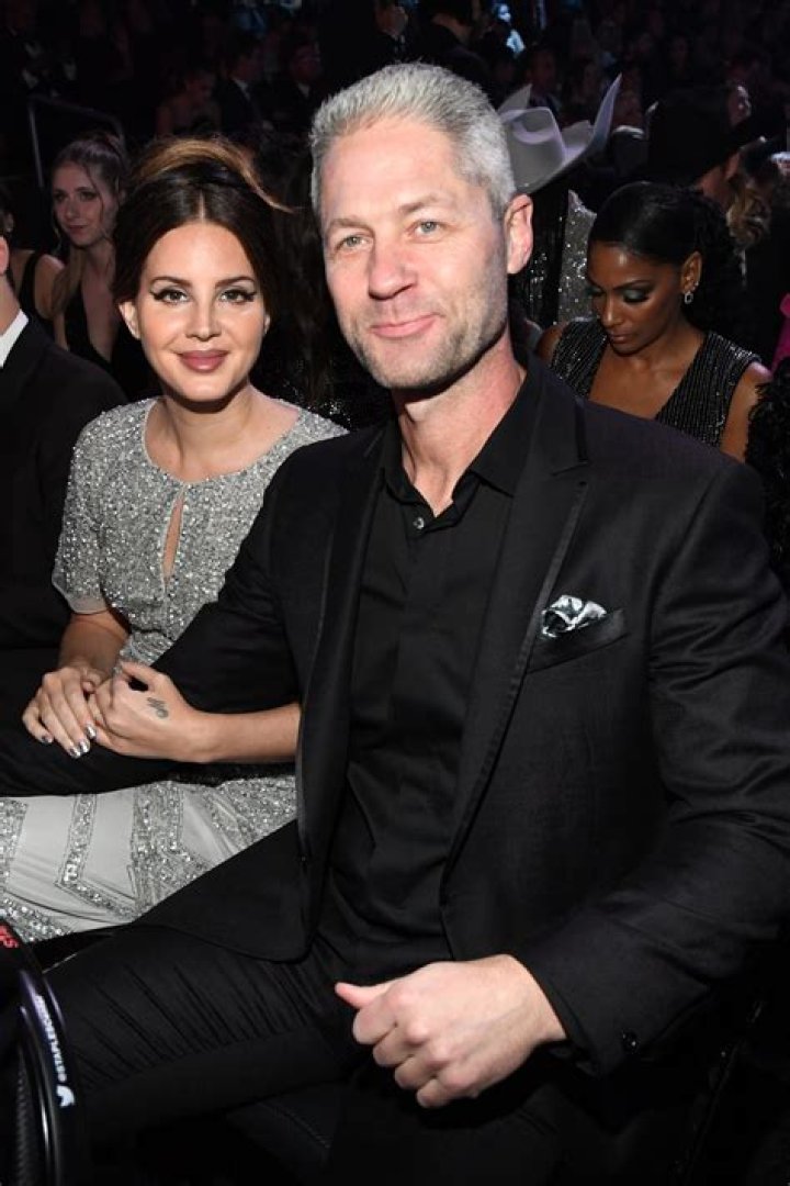 Lana Del Rey Is Reportedly Engaged To Clayton Johnson – Hollywood Life