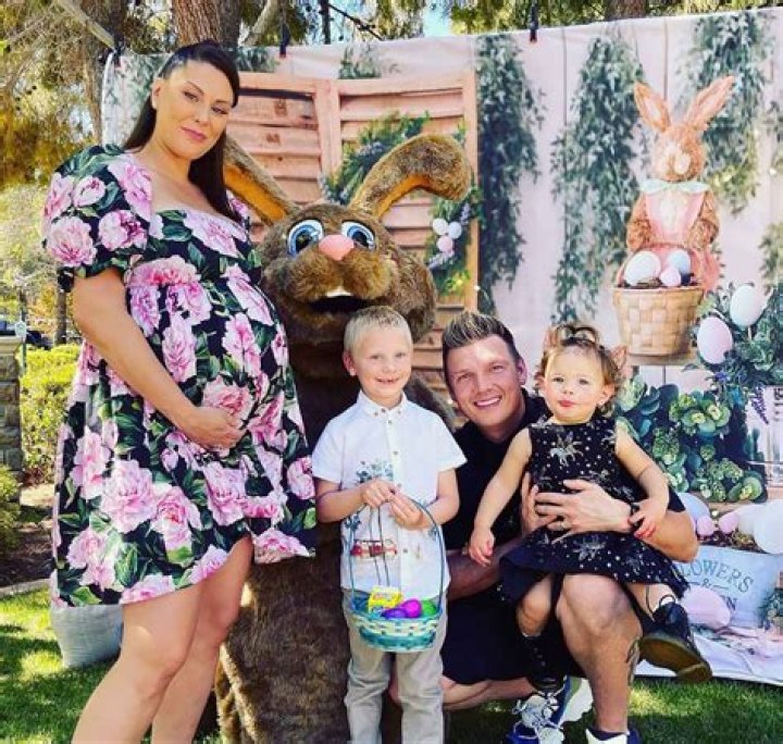 Lauren Kitt – Hollywood Life