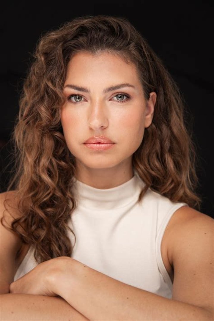 Lea Vivier Wiki, Age, Parents, Boyfriend, Height, Net Worth & More