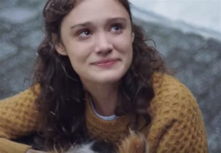 Lincoln Wish List Commercial Actress: Amber Stevens West (Latest Ad)