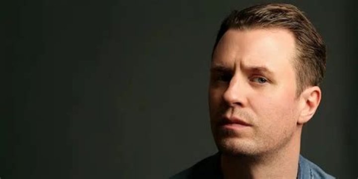 Luke Mably Net Worth