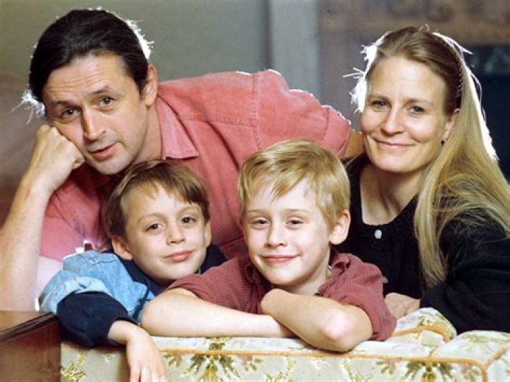 Macaulay Culkin’s Parents: Get to Know His Mom & Dad