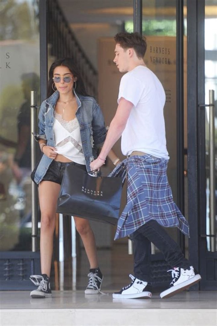 Madison Beer & Brooklyn Beckham — PICS