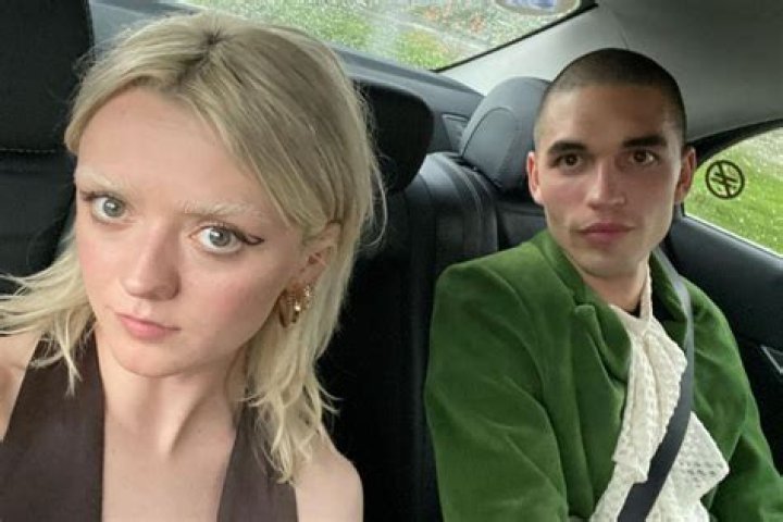 Maisie Williams & Boyfriend Reuben Selby Engage In Hot PDA During Rare Outing