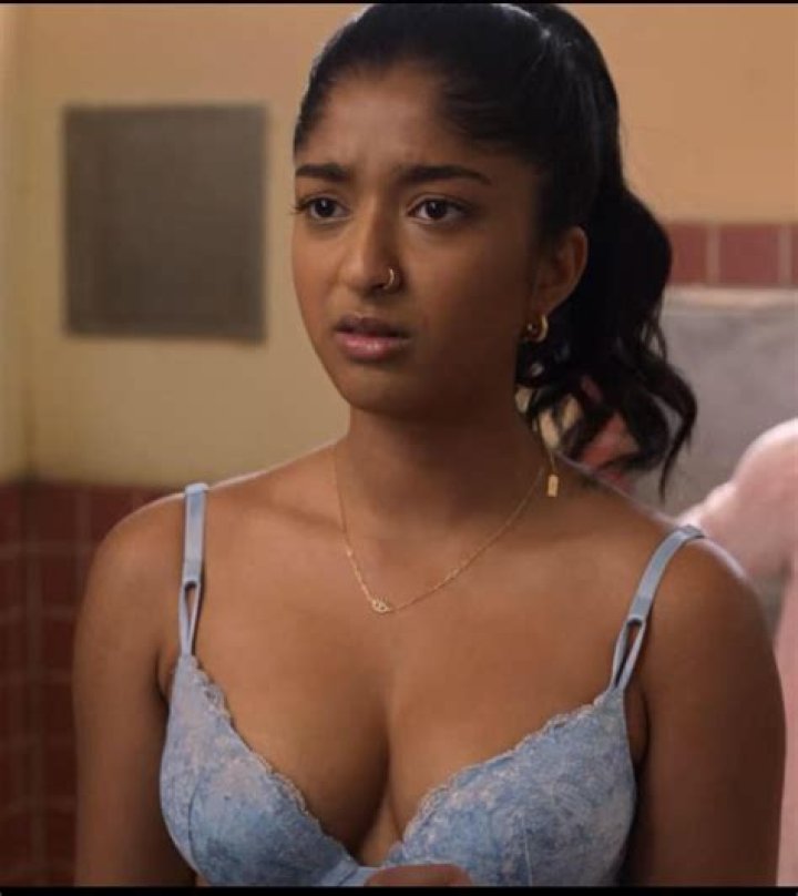 Maitreyi Ramakrishnan Bra Size, Age, Weight, Height, Measurements