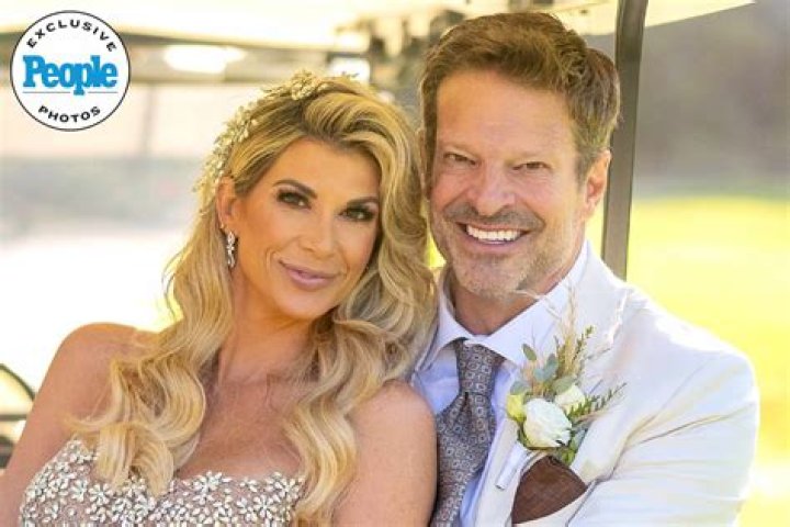 ‘Marriage Boot Camp’ Recap: Ex-‘RHOC’ Star Alexis Bellino Screams At Her Mom